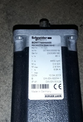 Servomotor Schneider BDM7744HAA00 