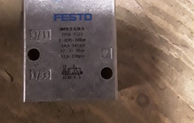 2 x Festo 3/2 magneetventiel MFH-3-1/8-S 