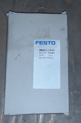 4 x Festo magneetventiel MN2H-5/2-D-01 