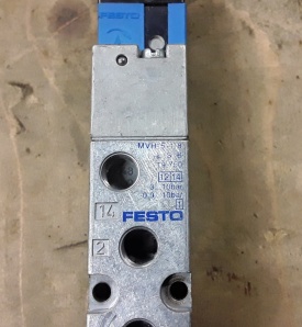 2 x Festo magneetventiel MVH-5-1/8-L-S-B 