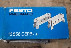 2 x Festo bevestiging CEP-1/8 11557