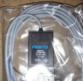 Festo ventiel MHJ10-S-2,5-QS-6-HF 