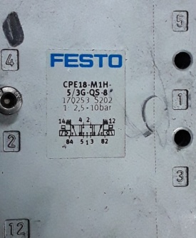 3 x Festo magneetventiel CPE18-M1H-5/3G-QS-8 