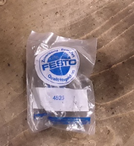 6 x Festo aansluitblok FR-12-M5 