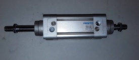 4 x Festo DNC-32-25-PPV-A-S2 