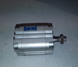 2 x Festo ADVUL-32-25-P-A