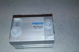 2 x Festo ADN-32-25-I-P-A