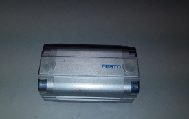 Festo ADVU-32-50-P-A