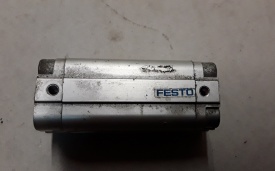 4 x Festo ADVUL-20-50-P-A 