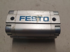 2 x Festo ADVU-20-30-P-A