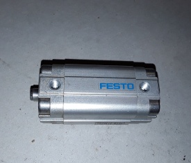 5 x Festo ADVU-16-25-P-A 