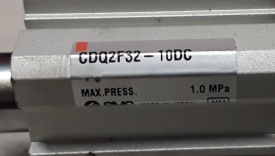 5 x SMC CDQ2F32-10DC 