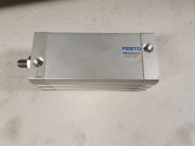 2 x Festo ADN-40-80-A-P-A 