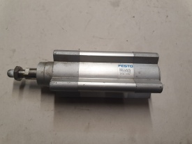 8 x Festo DSBF-C-40-30-PPVA-N3A3-R 