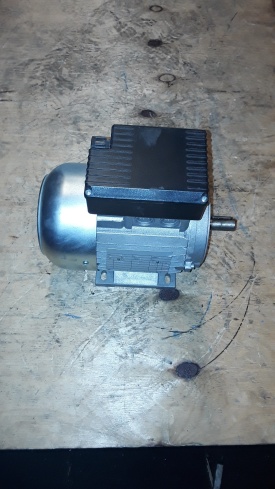 3 x Elektromotor 1.1 kw, 2.820 rpm 220 - 230 volt