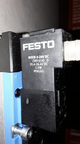 2 x Festo magneetventiel MN2H-5/2-D-01-FR