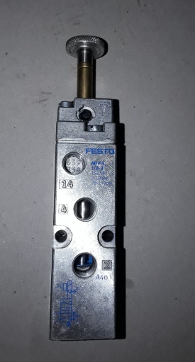 13 x Festo 5/2 magneetventiel MFH-5-1/8-B 