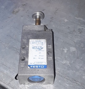 20 x Festo 5/2 magneetventiel MFH-5-1/8