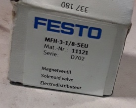 2 x Festo 3/2 magneetventiel MFH-3-1/8-SEU 