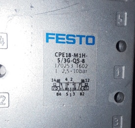 Festo CPE18-M1H-5/3G-QS-8 