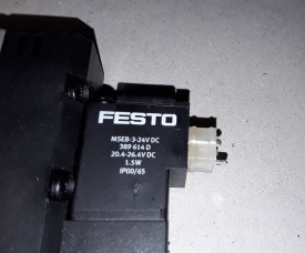 2 x Festo magneetventiel CPE24-M1H-5LS-3/8 