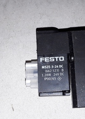 8 x Festo magneetventiel CPE14-M1BH-5-3E-1/8