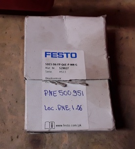 Festo druksensor SDE5-D6-FP-Q6E-P-M8-G 