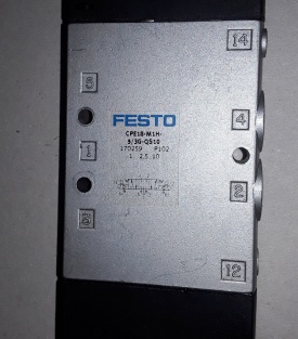 Festo magneetventiel CPE18-M1H-5/3G-QS10 