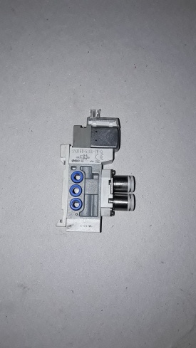 4 x SMC magneetventiel SY3160-5LOU-C6-Q 