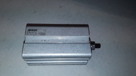 2 x Bosch cilinder 0 822 010 647 32/50