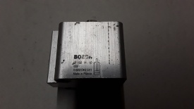 2 x Bosch cilinder 32 10 