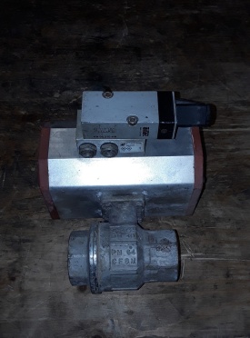 Kogelafsluiter met actuator PN64 DN40 CF8M 1" 1/2