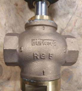 Burkert luchtgestuurd ventiel 1½" PN16 